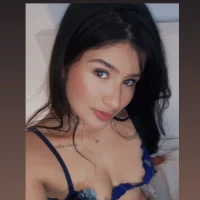 andrea_gomes_'s Avatar Pic