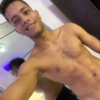 รูปโปรไฟล์ของ LatinLoverLuis