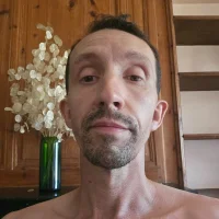 Профилна снимка на frenchoutside