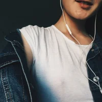 madmarika 的个人资料图片