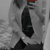 Sexolinaa model avatar