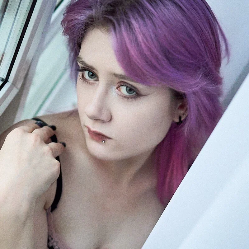 Droll_doll profile photo