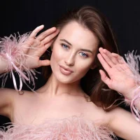 LianBaby's Avatar Pic