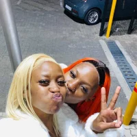 SexyPetitex25's Avatar Pic