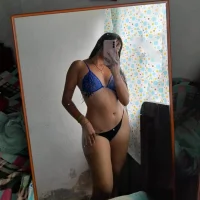 carolineasian18 Φωτ, Προφίλ