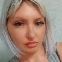 LoraEmbertx's Profile Pic
