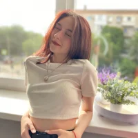 CeliaPonce's Profile Pic