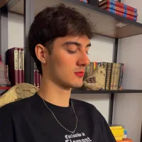 תמונת פרופיל של Liam_Crown