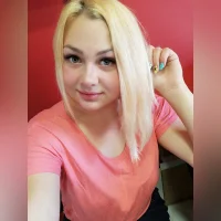 GoldXKarina's Profile Pic