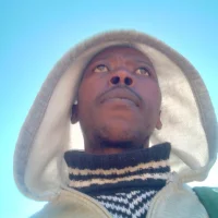 Tlanzo's Profile Pic