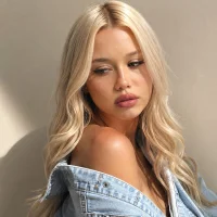 Lesya_Blair