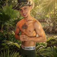 Anthonyhots' Avatar Pic