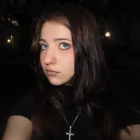 Lanadelira এর প্রোফাইল ছবি