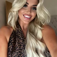 Playful-Paris-X's Profile Pic