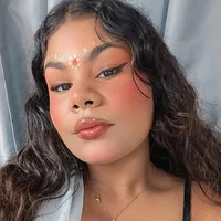 yaazhinii