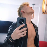 Axel_Romanov 頭像圖片