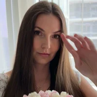 Veyronae's Profile Pic