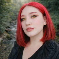 Slika avatara modela Cerecitaa02_