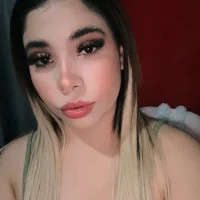 priscrn's Profile Pic