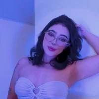 TaniaRedd_ avatarképe