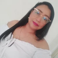 AlinaStond Φωτ, Προφίλ