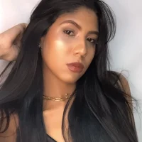 IsaBueno's Profile Pic