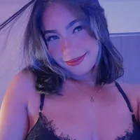 Slika avatara modela RouseWhitte