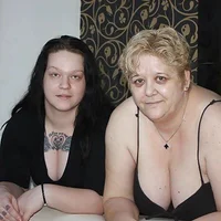 MilfAndAlexxia's Profile Pic