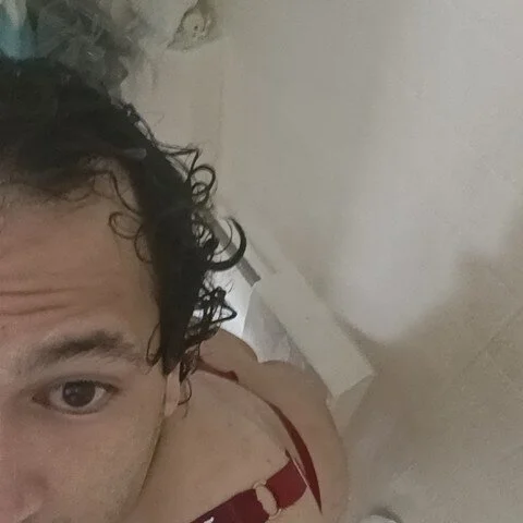 Luvtadressfem profile photo