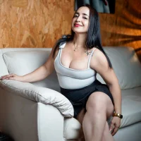 Zoe_aitanaa Adlı Modelin Avatarı