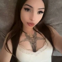 Slika avatara modela KyraShankles