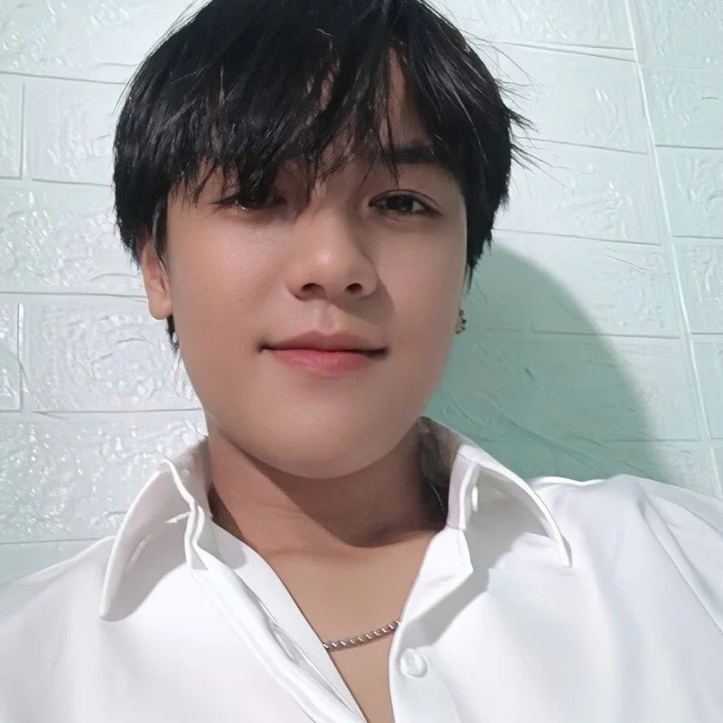 thichgaidam00 profile photo