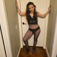 CamellaToell's Profile Pic