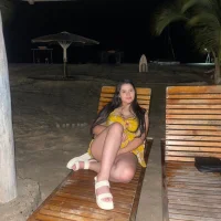 EosModel's Profile Pic