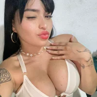 penelope__11's Avatar Pic