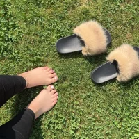 redflagsophie's Profile Pic