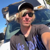 NikkiAndJohnny777