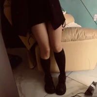 Slika avatara modela LazyLuna