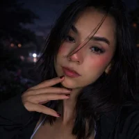 lunaluxury22's Avatar Pic