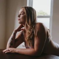 hurricanehayley777's Avatar Pic