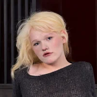 Lollita_Morgan Adlı Modelin Avatarı