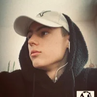 rainbrown's Profile Pic