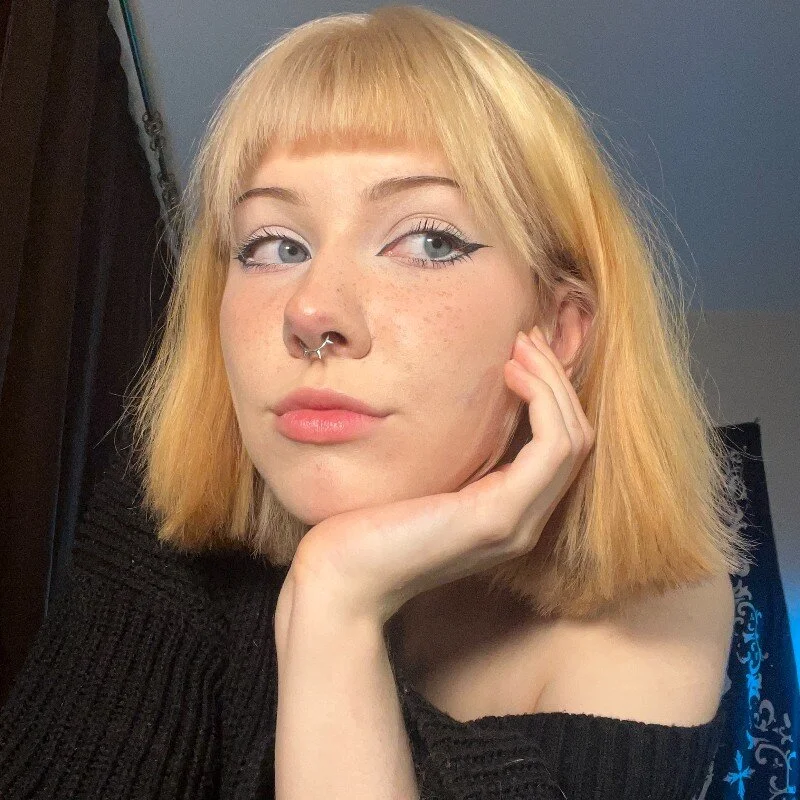 CutieTori live cam profile