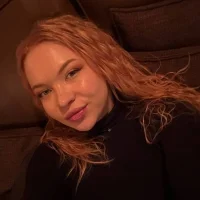 YvonneStrause's Avatar Pic