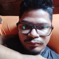 denys022's Profile Pic