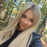 CherryAurora2_0's Avatar Pic