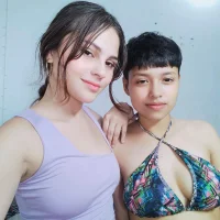Foto desnuda XXX de Perla_And_Esmeralda