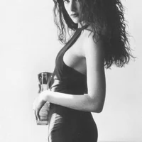 RushDiana এর প্রোফাইল ছবি