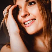 Gambar Profil Mira_Lips