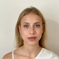 AgnesLaurin's Profile Pic